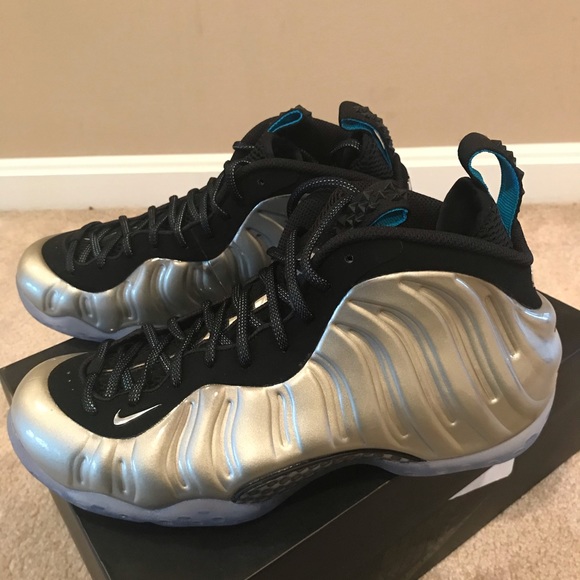 nike chromeposite